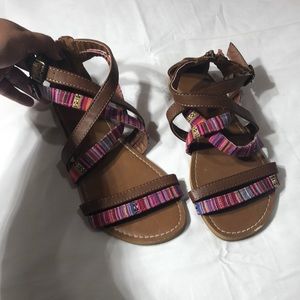 Used aeropostal sandals